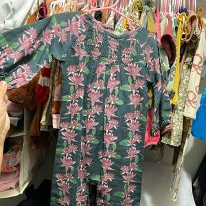 Gauze jumpsuit and long sleeve shirt gauze. Never used